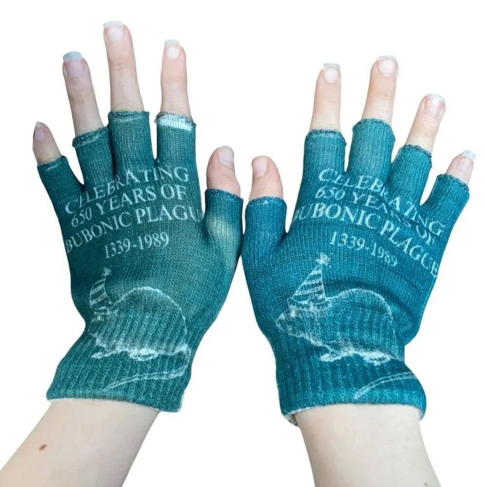 mythsprints rework: plague party gloves